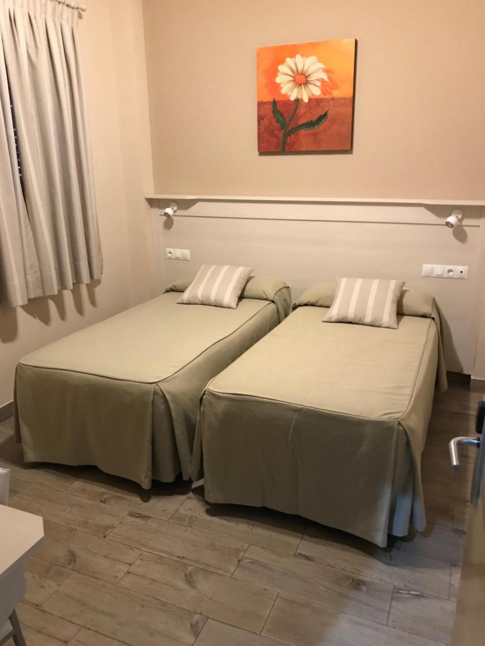 Hostal Los Encinares Villanueva de Córdoba Exteriér fotografie